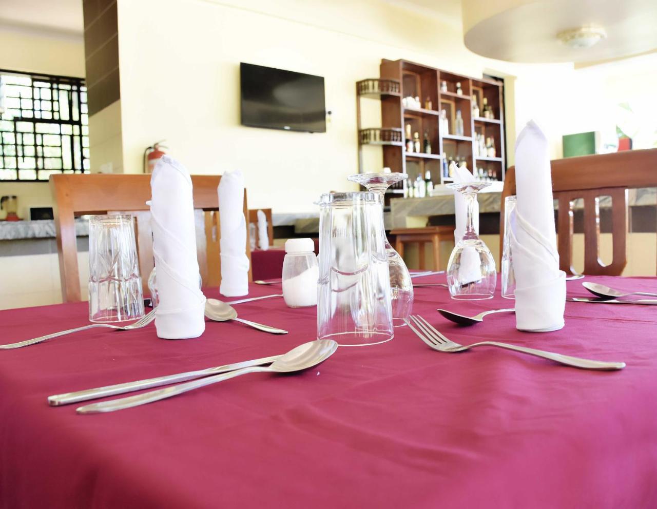Cba Hotel Tanga Zewnętrze zdjęcie